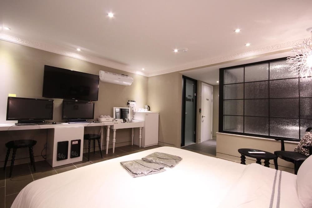 Jeonju Deokjindong Hotel Wannabe