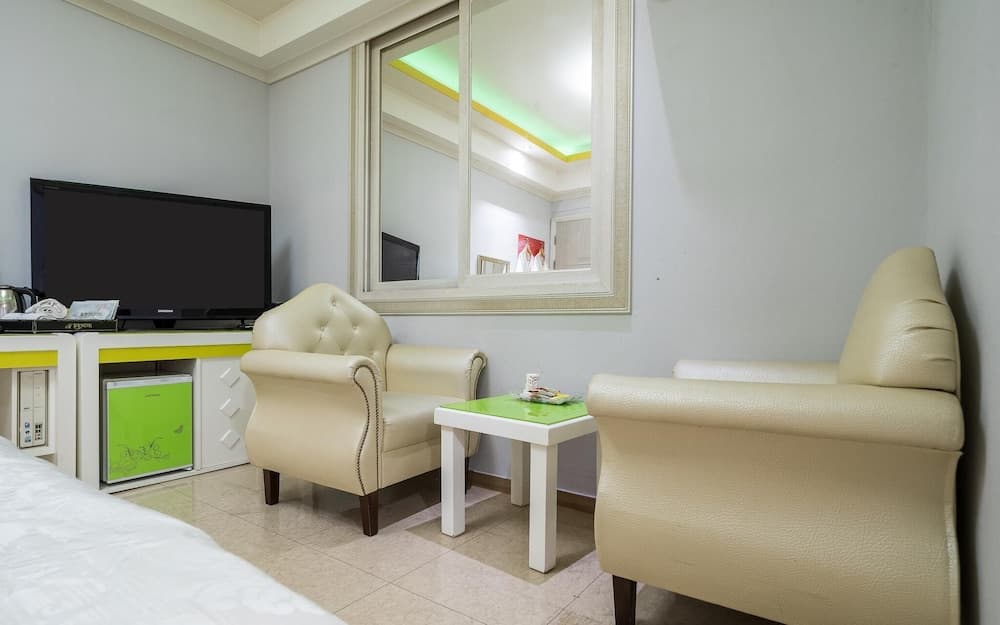 Gwangju Geumho Healing