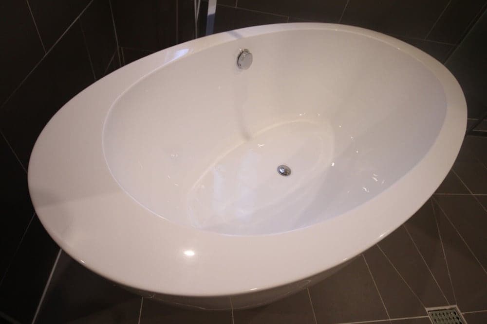 Busan Yeonsan-dong Oops