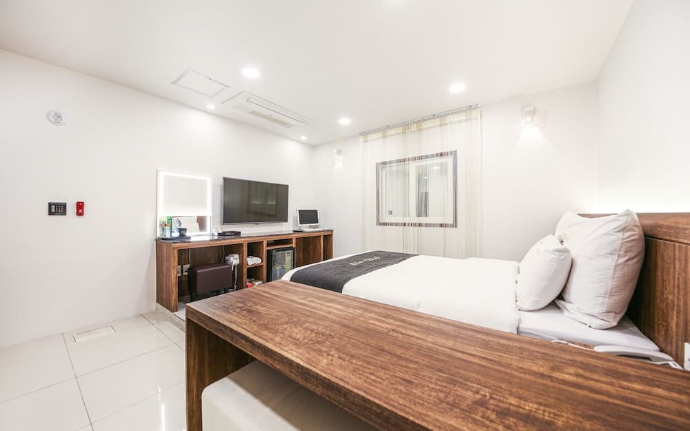 Haenam Plus Self Check-in Motel