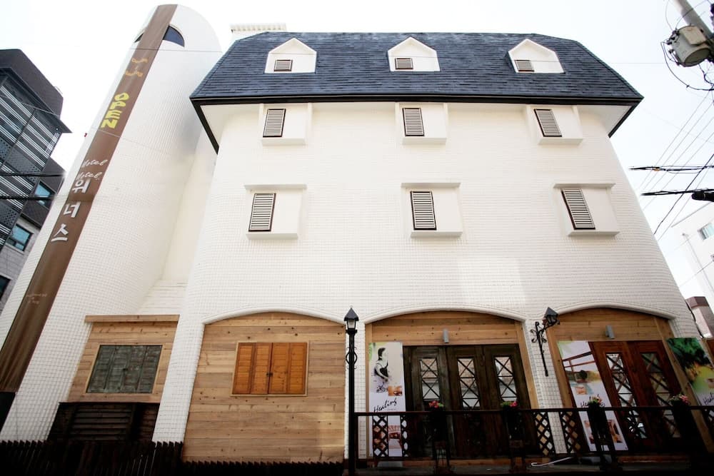 hotel image