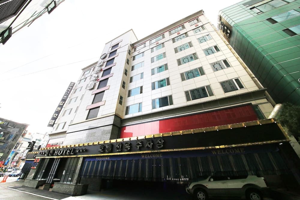 hotel image