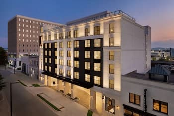 106 Jefferson Huntsville, Curio Collection by Hilton