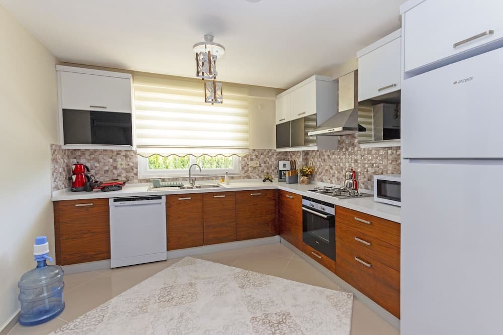 Paradise Town Villa Beltania