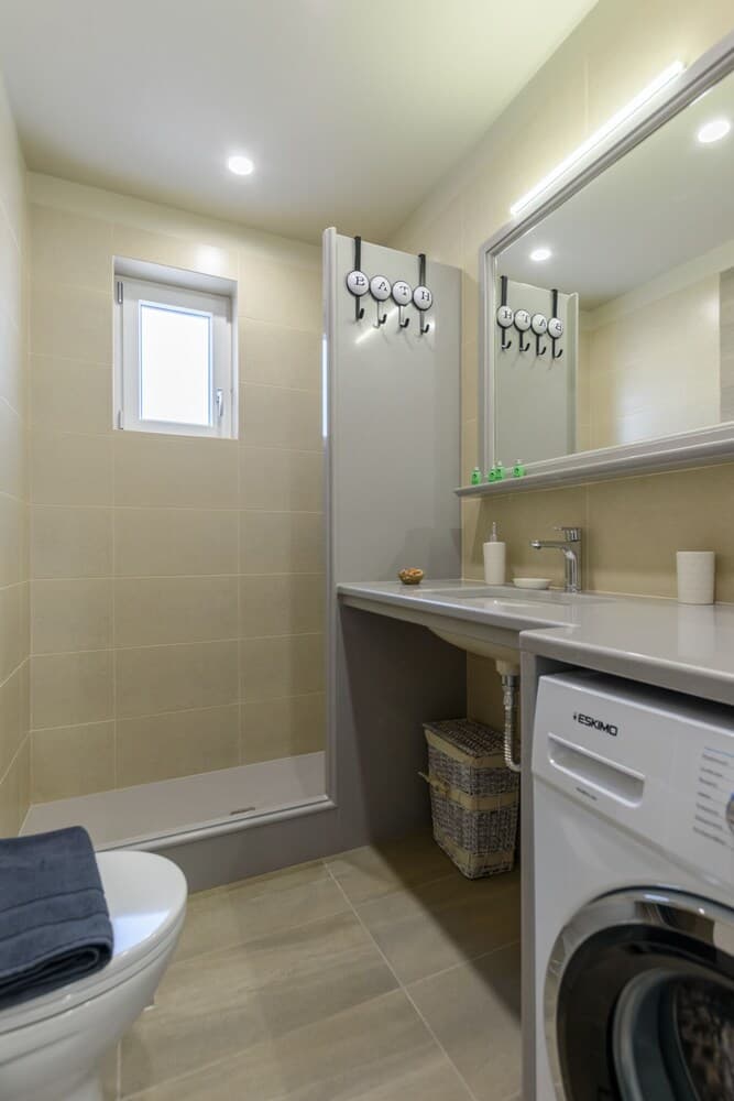 Seashell Apartment 2