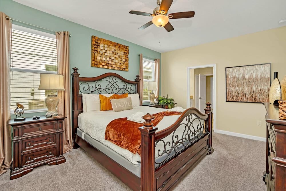 Stunning and Spacious Home Near Disney, CDC Standards #rcg8521