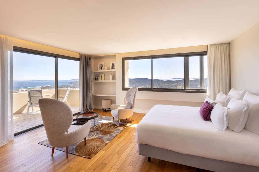 Eden Rose Grand Hotel, BW Premier Collection