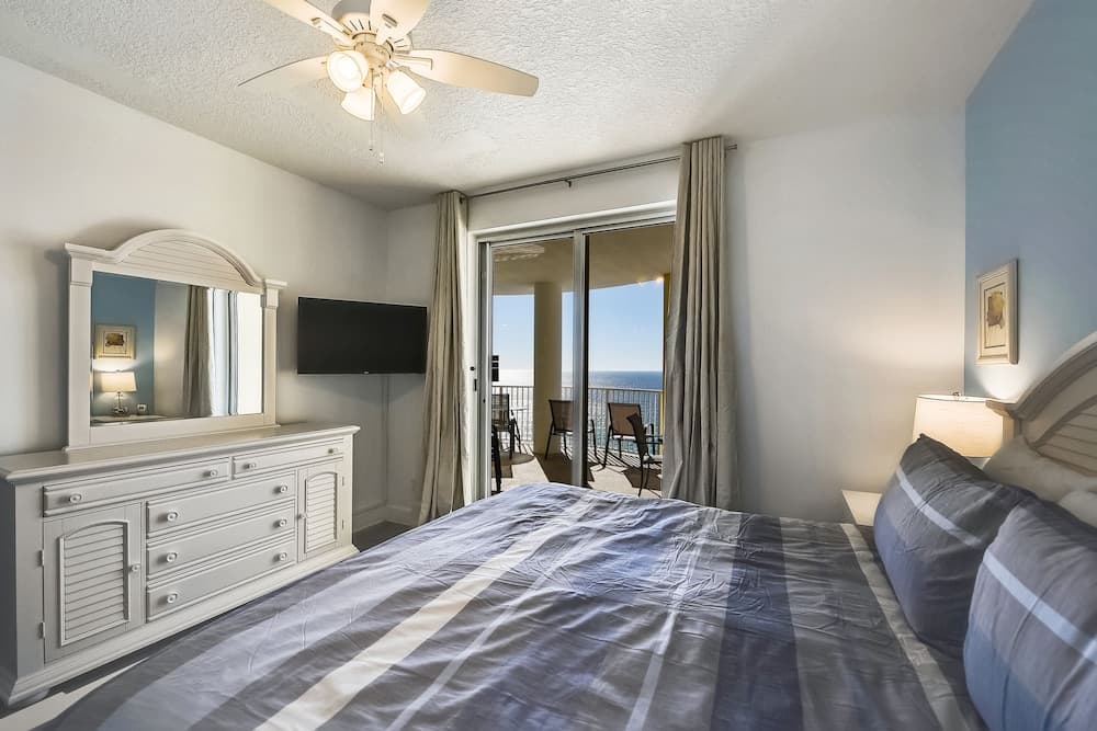 Ocean Ritz by Book That Condo