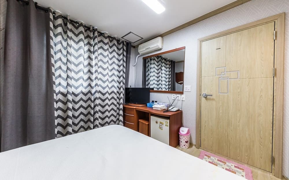 Yangyang Hajodae Donghwa Beach