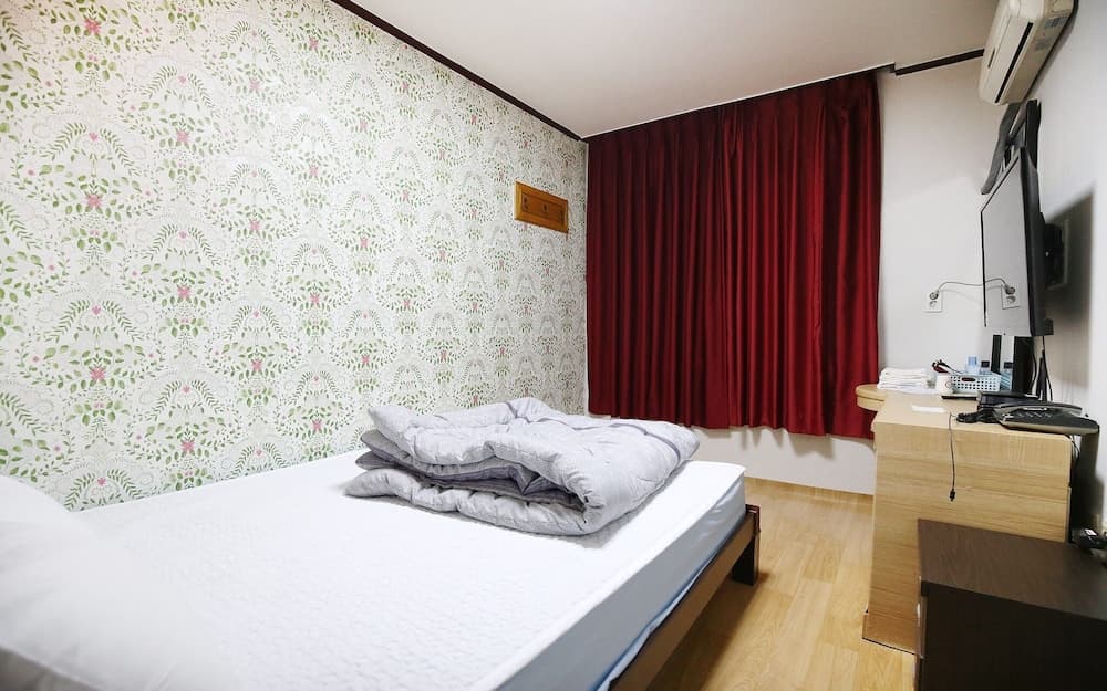 Daejeon Yuseong Chowon Motel