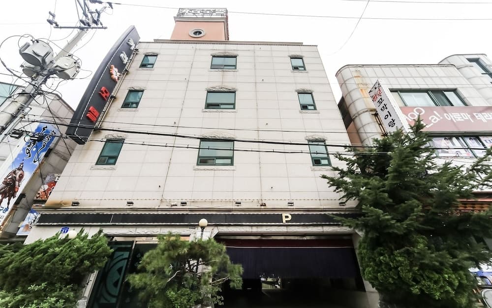 hotel image