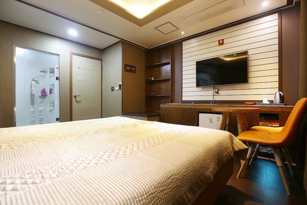 Jincheon Island Self Check-in Motel