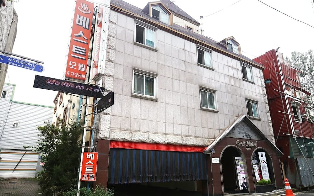 hotel image