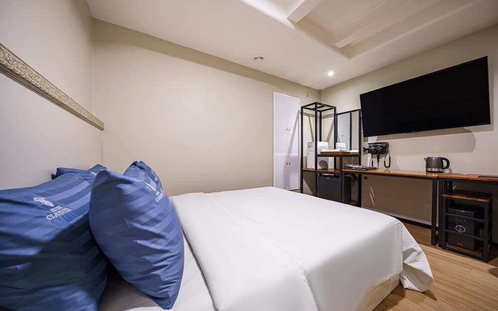 Ilsan Baekseok Cleopatra