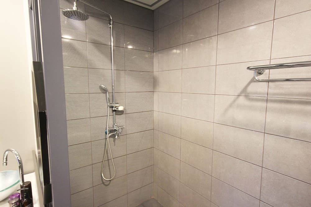 Uljin Neulbom Boutique