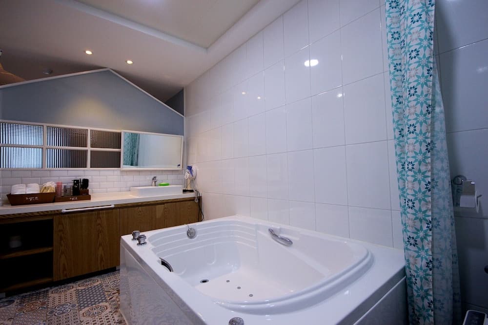 Iksan The Roman Self Check-in Motel