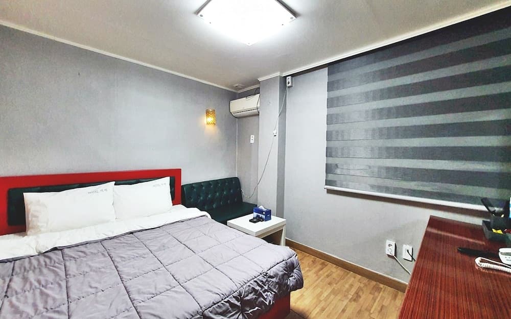 Busan Daeyeon-dong Ribe