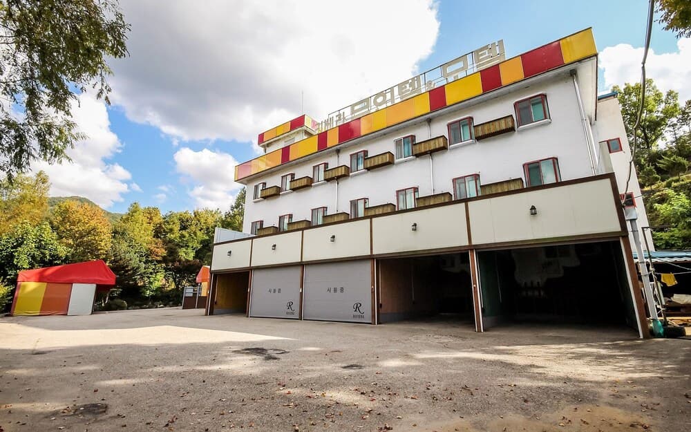 hotel image