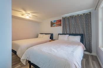 2 Bedroom Suite for Larger Group