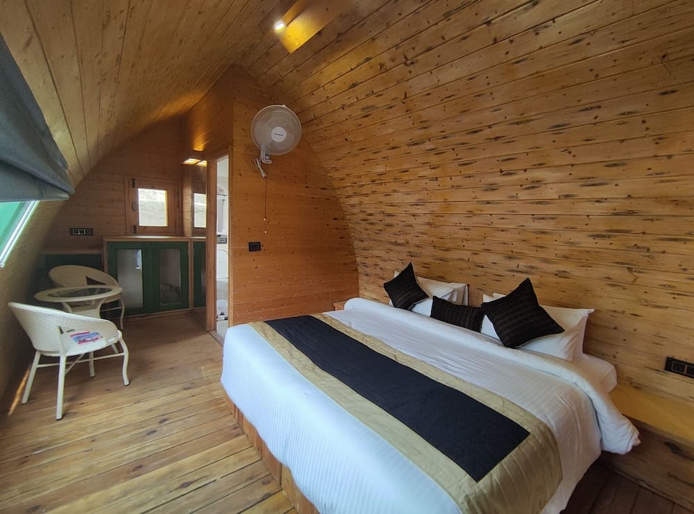 Clarks Exotica Rajgarh