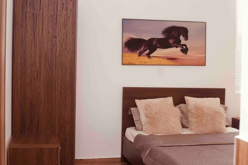 Immaculate 2-bed Apartment at Pamv Estates Apt2