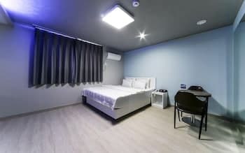 Yeongcheon Yolo Self Check-in Motel