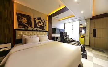 Jinju CF Self Check-in Motel