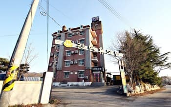 Wanju Bongdong Gangbyeon Hue