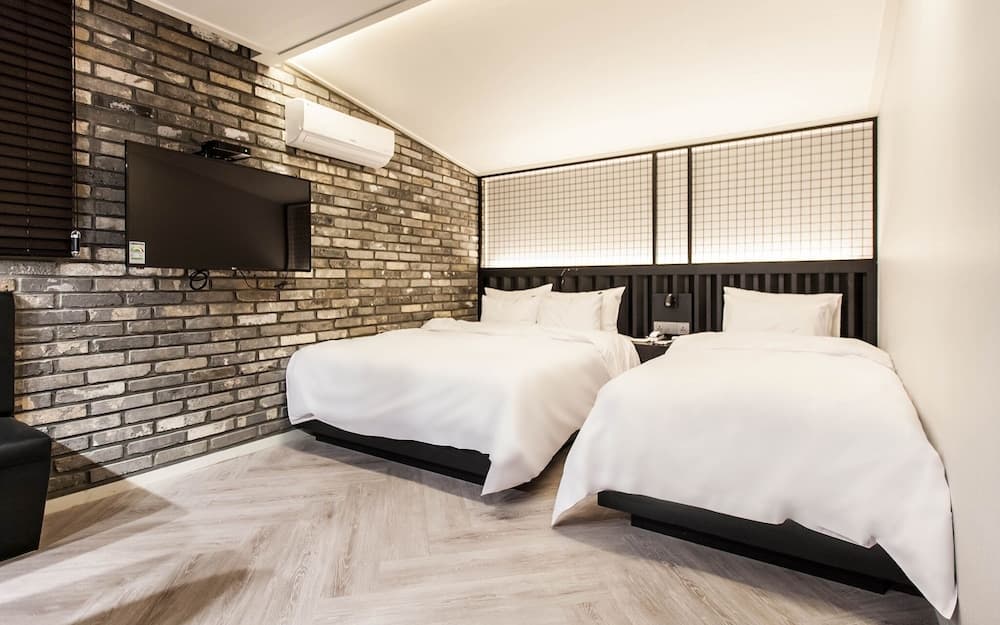 Yaja Daegu Dongseongro Seomunsijang