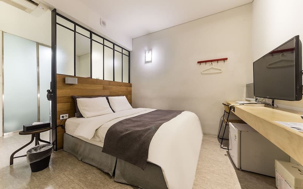 Yongin Army Boutique