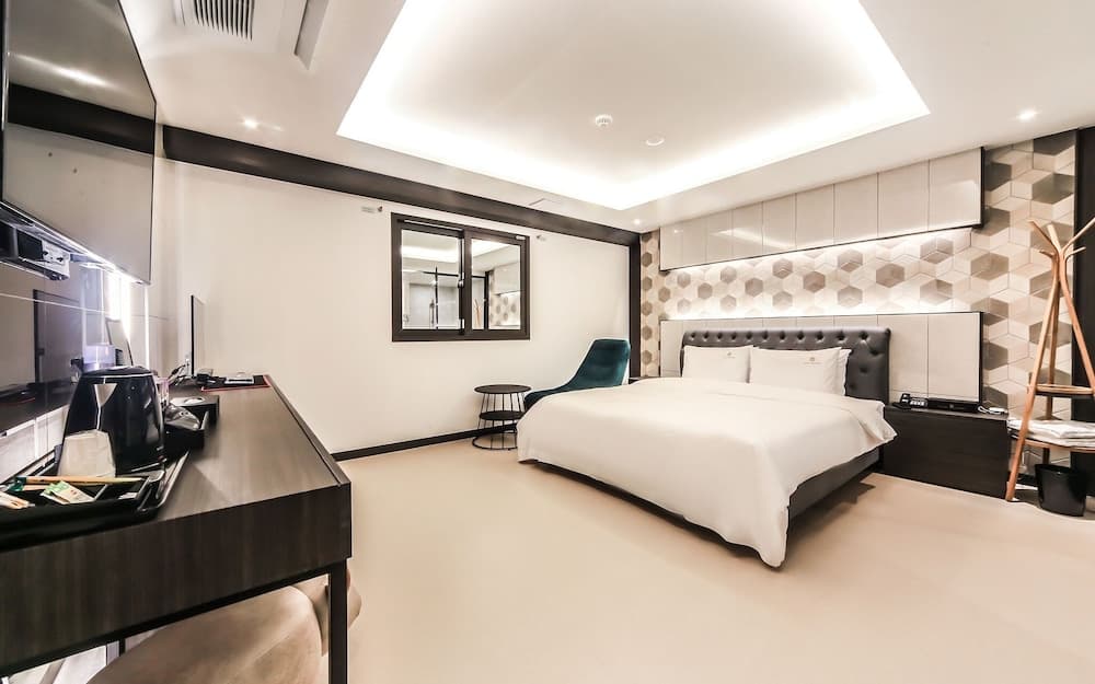 Ulsan Jinjangdong Ground 7