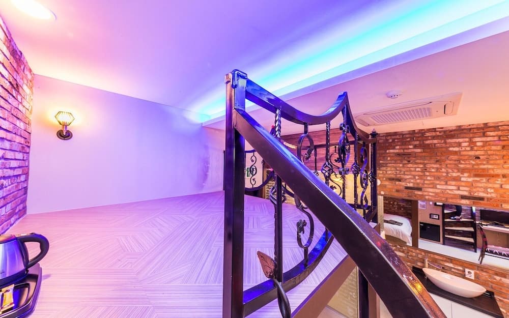 Cheonho La View Luxury Hotel