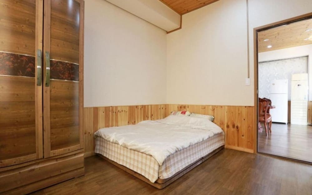 Gapyeong Top Pension