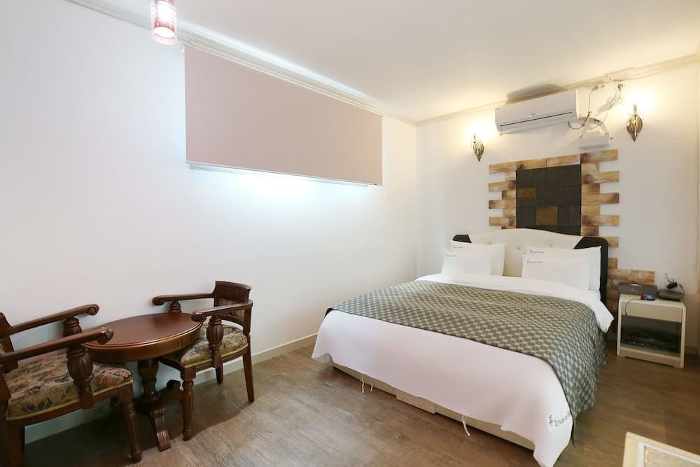 Chungju Hue Drive-in