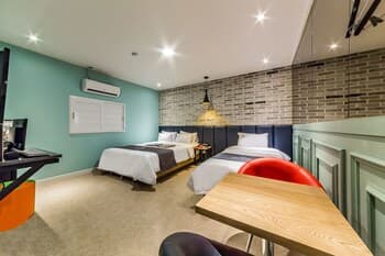 Chuncheon Hotel Papaya