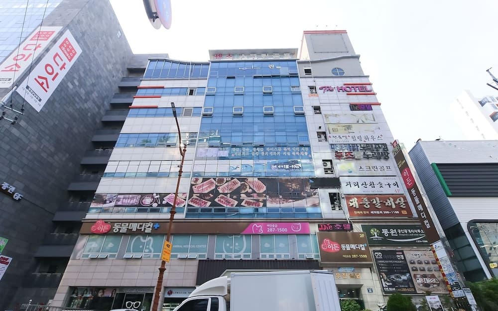 hotel image