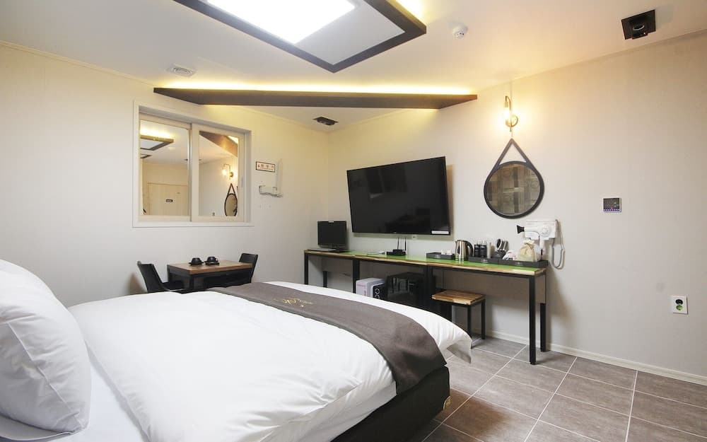 Gwangju Chungjangro Gold Brown Hotel