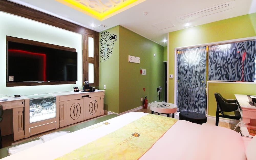 Mungyeong Myeongpum Hotel Geonilla