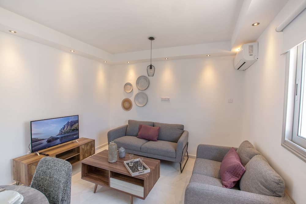 Apt Nina, Modern 2bdr Ayia Napa Apartment