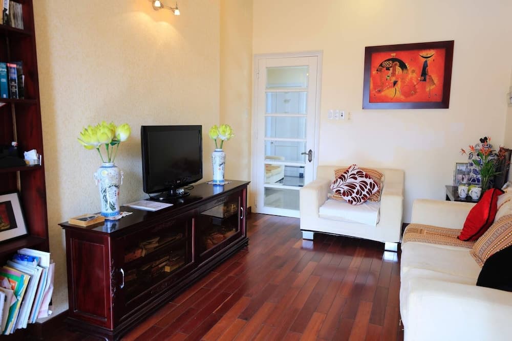 Hillside Homestay Hue - Mansion Room