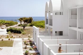 ALERO Seaside Skyros Resort