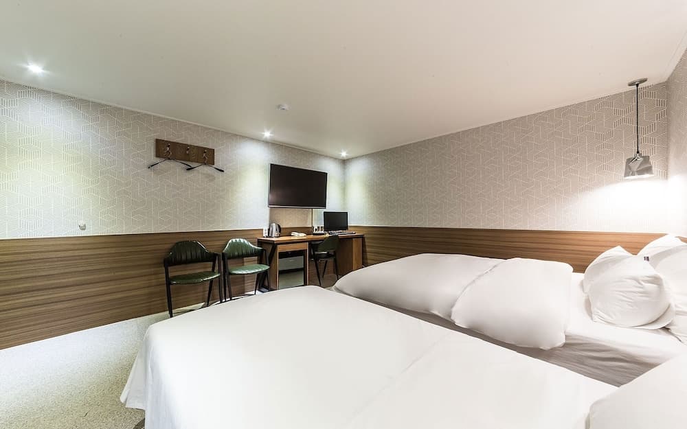 Sincheon Therese Hotel