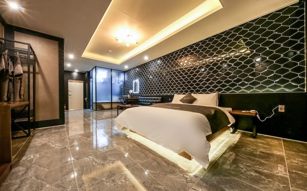 Eumseong Jabara Drive-in