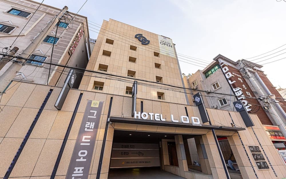 hotel image