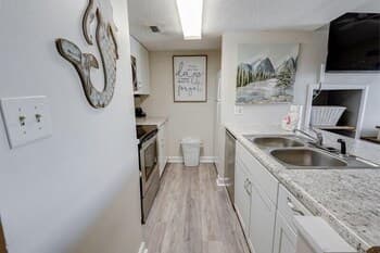 Sugar Beach 335 1 Bedroom Condo by Redawning