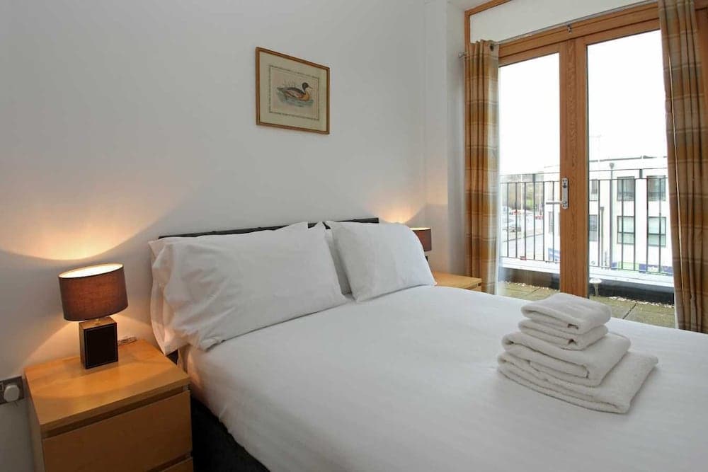 Parkes Court Apartments