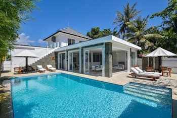 Villa Lovina Beach 2