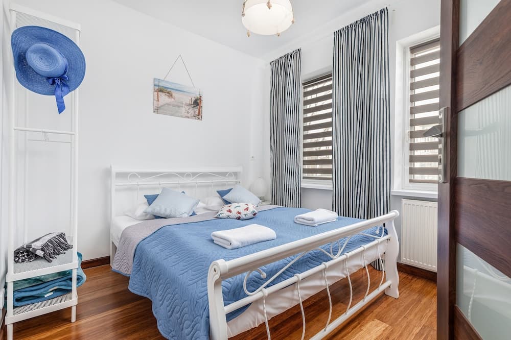 Lwowska Apartments by Renters