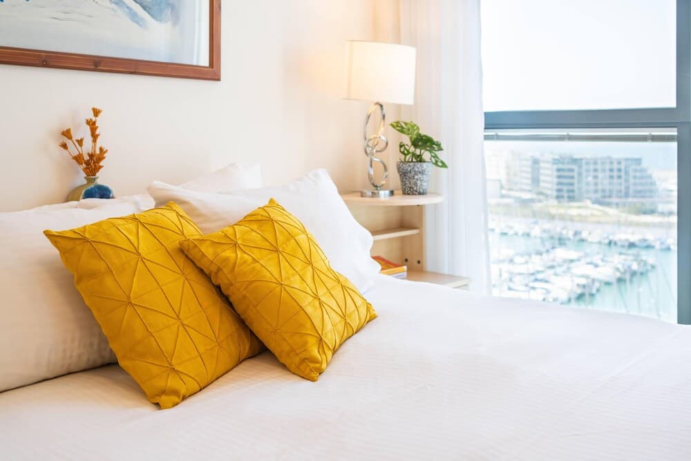 DeluxeApartment with Views of the Marina