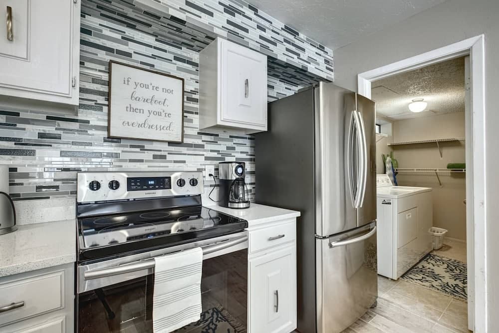 Bay Oaks C Second Floor